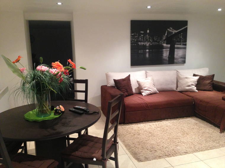 Habitación En Alquiler Rognes 85768