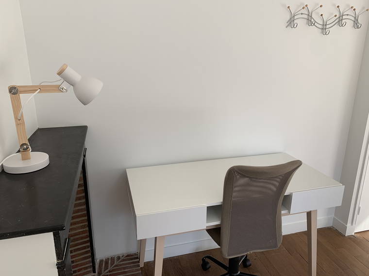 Chambre À Louer Villeneuve-le-Roi 250173