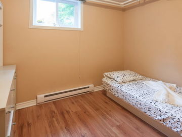 Gästezimmer Québec 63037-1
