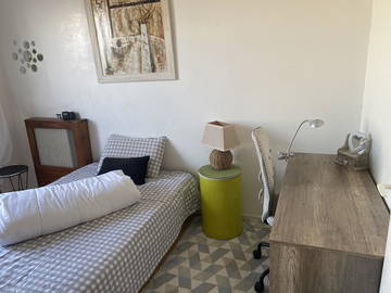 Gastgezin Nanterre 39753-1