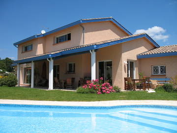 Famiglia Plaisance Du Touch 25082