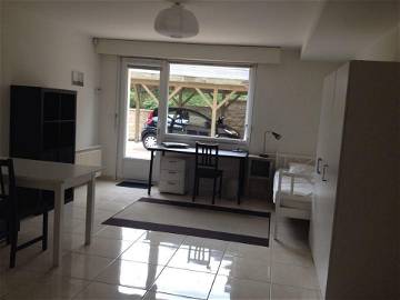Homestay Savigny 77837-1
