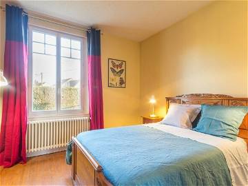 Estudio En Alquiler Genlis  29845-1