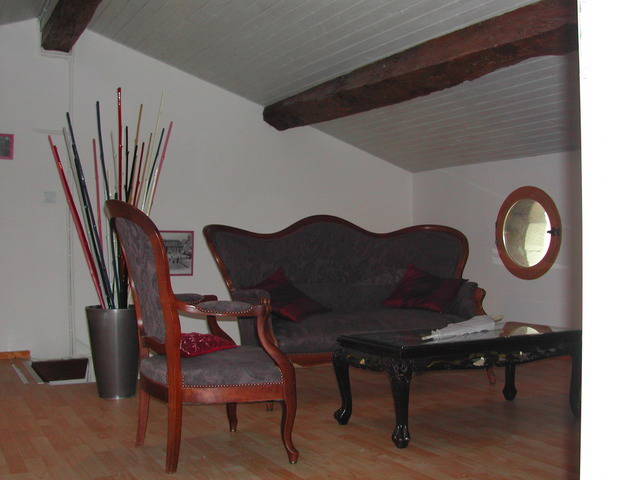 Stanza In Affitto Abzac 40264
