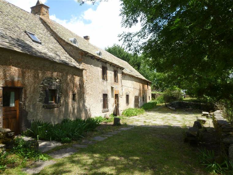 Room For Rent Champs-sur-Tarentaine-Marchal 86232