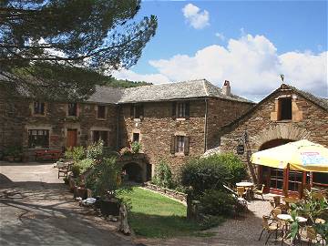Gastgezin La Bastide-Solages 85224-1