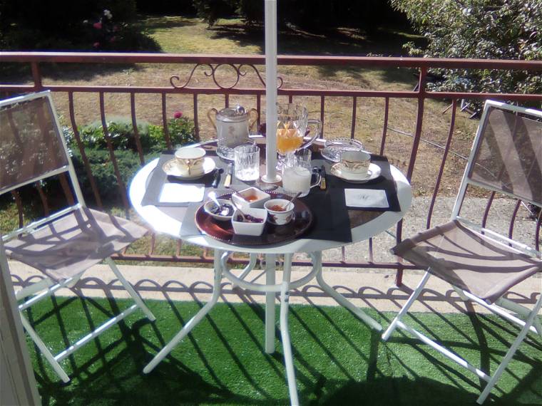 Room For Rent La Chaussée-Saint-Victor 115836