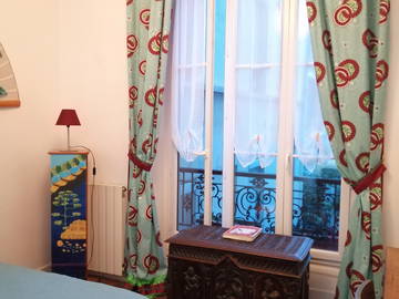 Roomlala | Habitación central con vista al pasaje florido