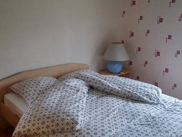Roomlala | Huoneet "omenapuiden alla"