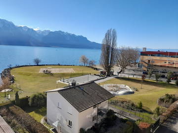 Roomlala | Magnifique Appartement Au Bord Du Lac Au 5ème Et Dernier éta