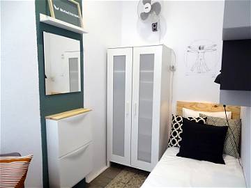 Roomlala | Bonita  Habitacion Individual En Piso Reformado (RH18-R1)