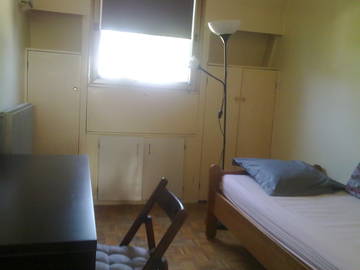 Roomlala | Particular alquila 3 habitaciones en Evry-Courc