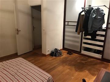 Roomlala | Rent Zëmmer 15m² a gemeinsame Wunneng zu Suresnes (92) bei T2