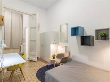 Roomlala | Værelse i Gracia-distriktet (RH8A-R6)