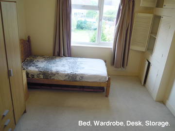 Quedarse En Casa Worcester Park 123027-1