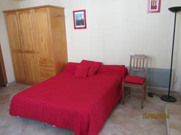 Studio For Rent Saint-Hippolyte-Du-Fort 106660-1