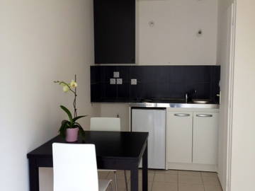 Studio À Louer Mérignac 77673-1