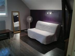 Studio + Shower Room