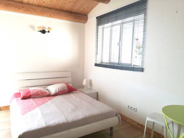 Roomlala | Una habitación en alquiler en alojamiento compartido.