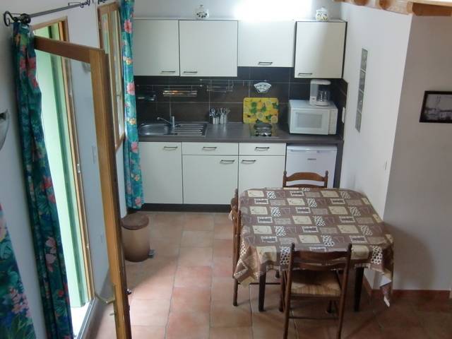 Kamer Te Huur Villemagne-l'Argentière 46317