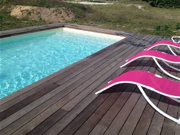 Studio For Rent Sainte-Eulalie-En-Born 49164-1
