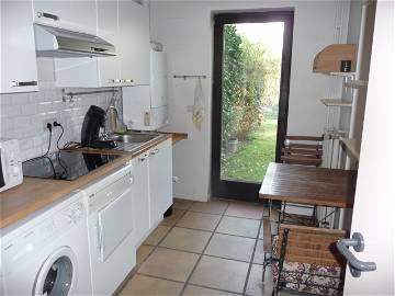 Studio For Rent Waterloo 264963-1