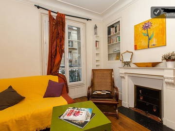 Roomlala | WG-Zimmer in Montmartre